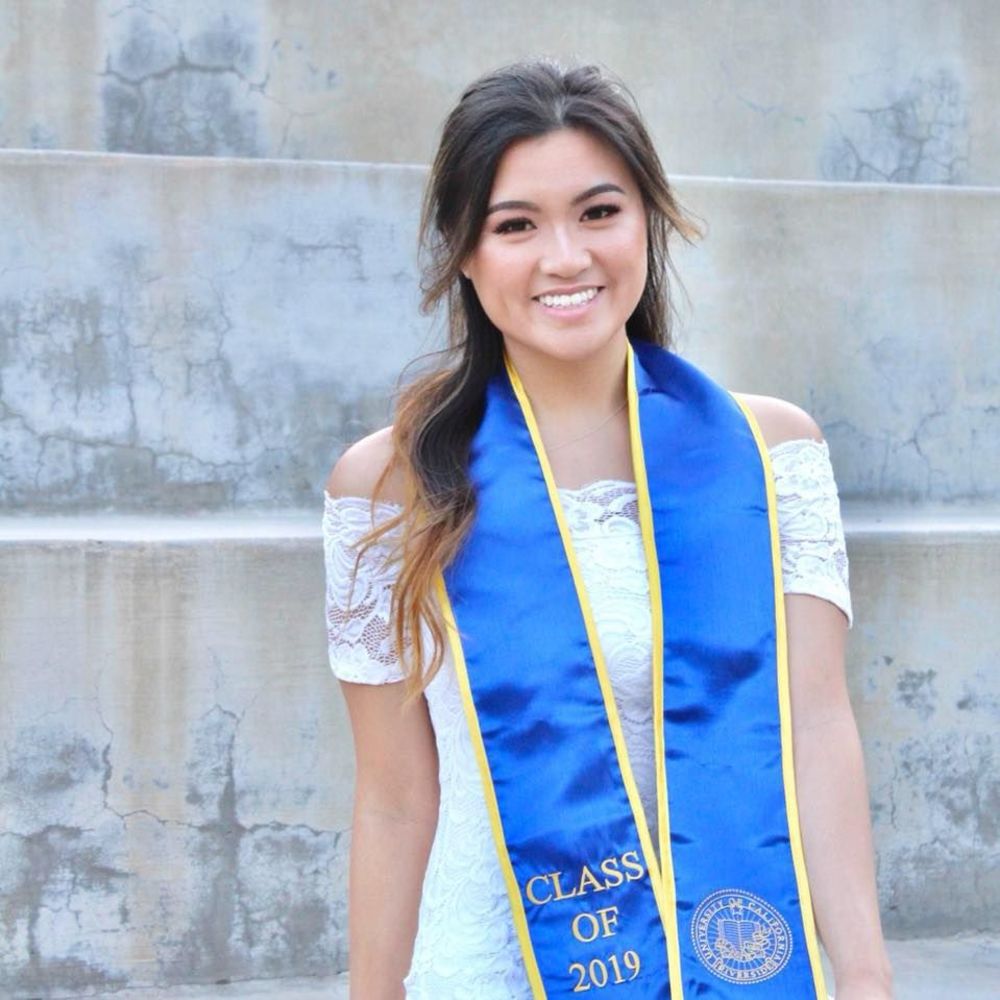 Meet your Posher, Phoebe